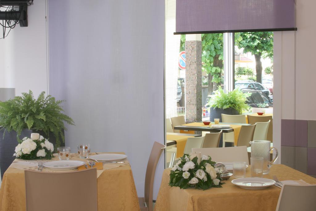 Hotel Villa Rossi Bellaria-Igea Marina Dış mekan fotoğraf