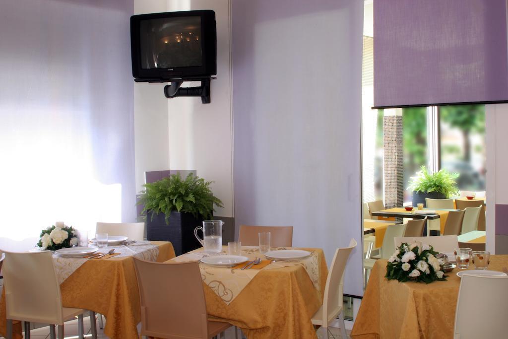 Hotel Villa Rossi Bellaria-Igea Marina Dış mekan fotoğraf
